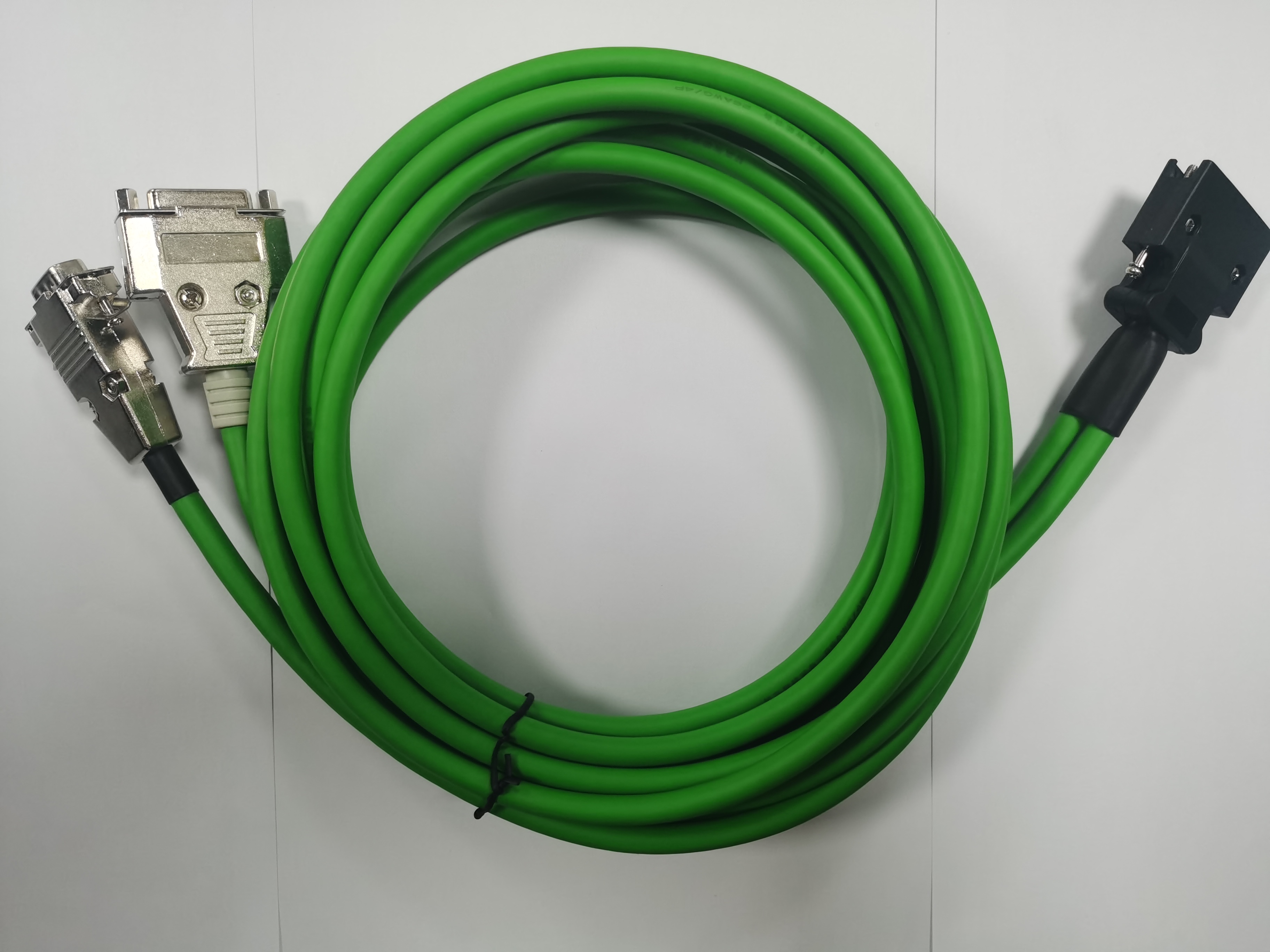 电线组件.jpg 电线组件.jpg